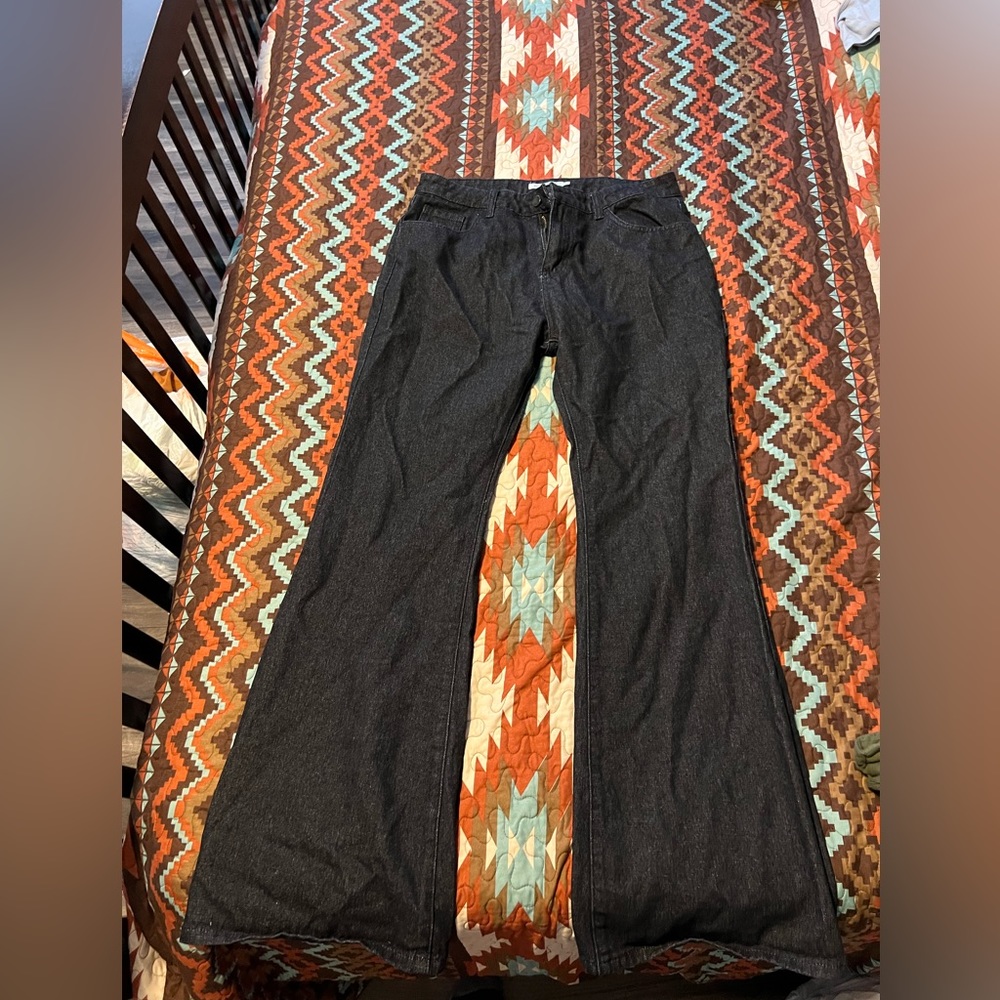 Online boutique bell bottoms ￼size Large